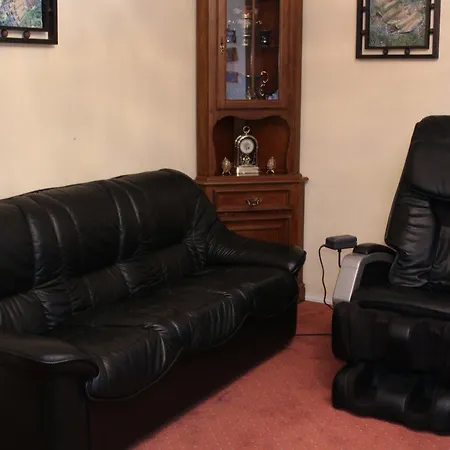 777 ベッド・アンド・ブレックファスト *