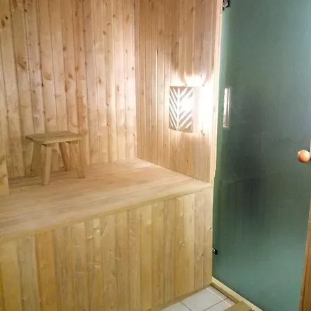 777 ベッド・アンド・ブレックファスト *