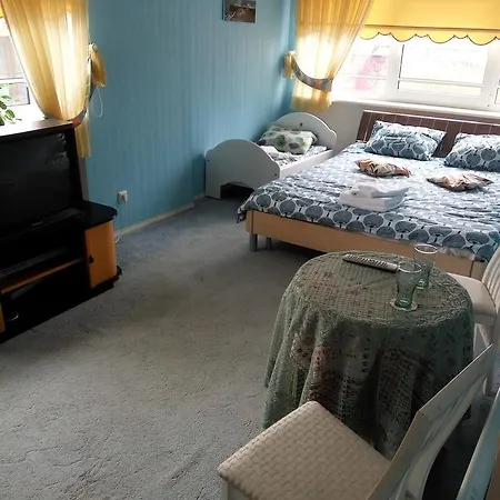 777 Bed & Breakfast